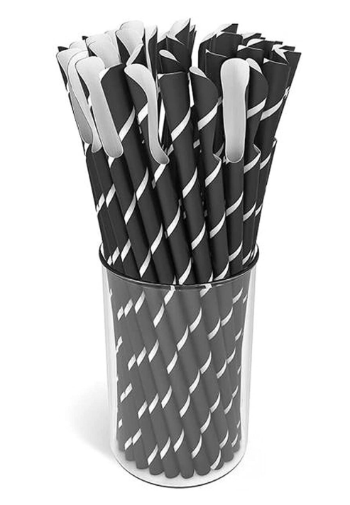 Strohhalme mit Löffel schwarz-weiß